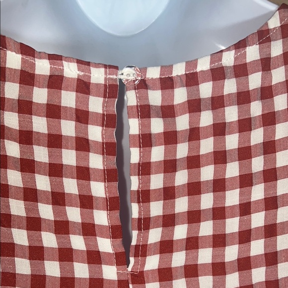 Red and White Tiered Flutter Sleeve Sundress - Picture 10 of 16